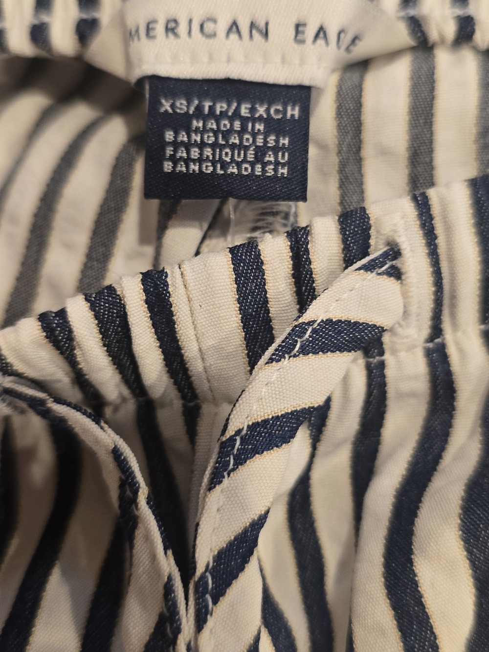 American Eagle Outfitters Men's Navy and White Striped Pants